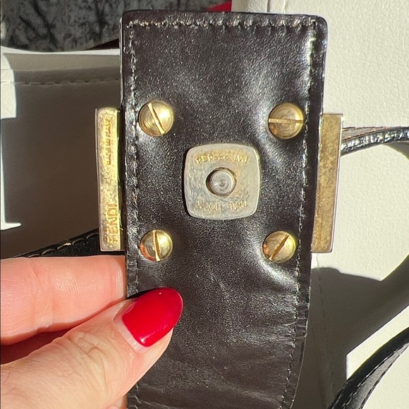 Vintage Fendi Tobacco Zucca Monogram Shoulder/Hobo Bag - Picture 4 of 10